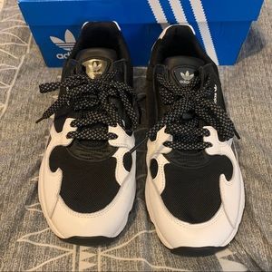 ADIDAS Falcon Trail Sneakers